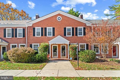 a-4879 28th St S, ARLINGTON, VA, 22206-1365 | Card Image