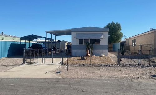 1424 Verde Dr, Bullhead City, AZ, 86442-6673 | Card Image