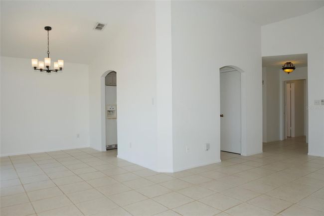 5345 Warrior Ln, House other with 2 bedrooms, 2 bathrooms and null parking in KISSIMMEE FL | Image 4