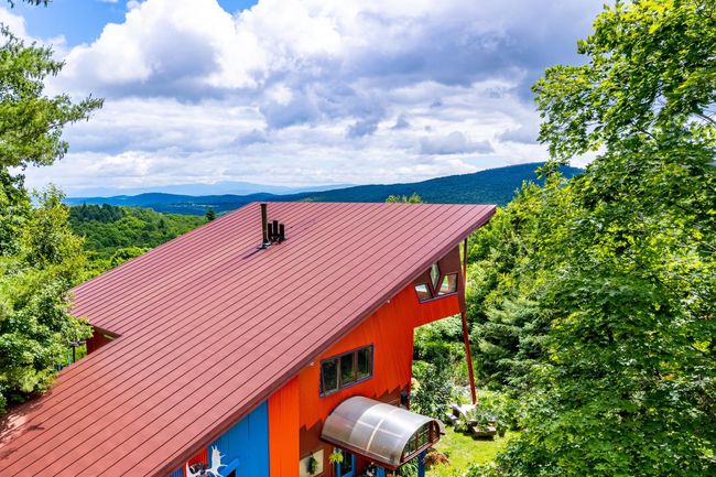 148 Private Rd 7, House other with 4 bedrooms, 3 bathrooms and null parking in Vershire VT | Image 12