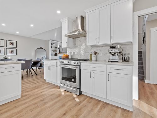 6323 171a St, Surrey, BC, V3S7G4 | Card Image