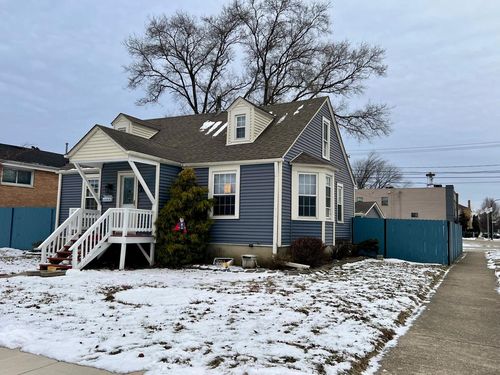 1742 N 34th Ave, Stone Park, IL, 60165-1022 | Card Image