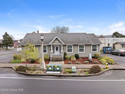 113 N Holladay Drive, Seaside, OR, 97103 | Card Image