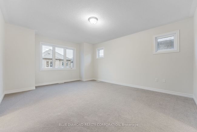 617 Bearberry Pl, House other with 4 bedrooms, 3 bathrooms and 1 parking in Milton ON | Image 10