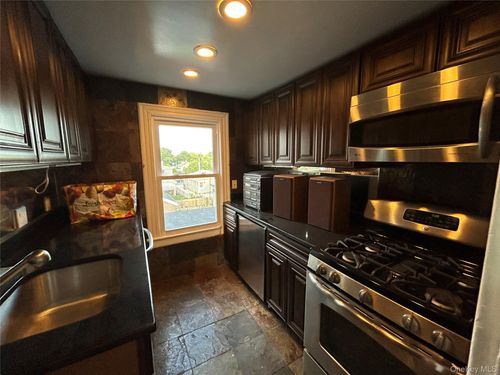 14 147th St, Whitestone, NY, 11357-2445 | Card Image