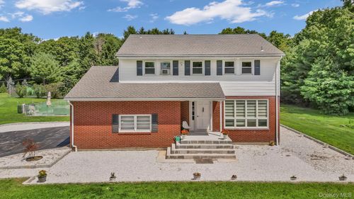6 Kuchler Dr, Lagrangeville, NY, 12540-5513 | Card Image