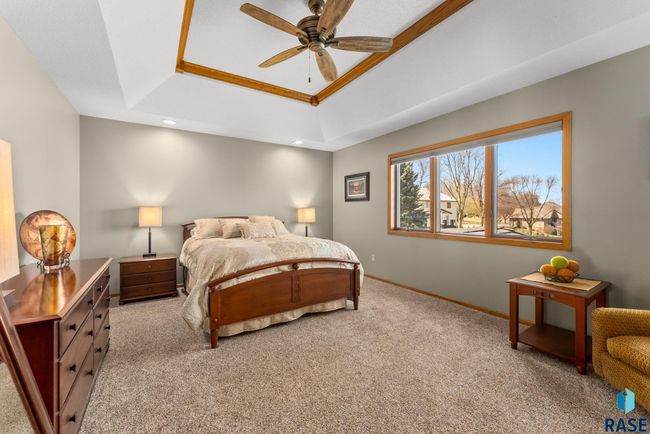 904 W Chicory Ln, House other with 5 bedrooms, 5 bathrooms and null parking in Sioux Falls SD | Image 37