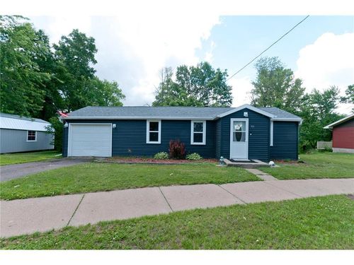 511 Hatten Ave, Rice Lake, WI, 54868-2322 | Card Image