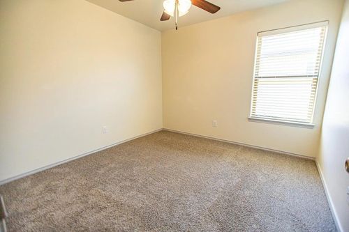 1406 Kingston St, Wolfforth, TX, 79382-1765 | Card Image