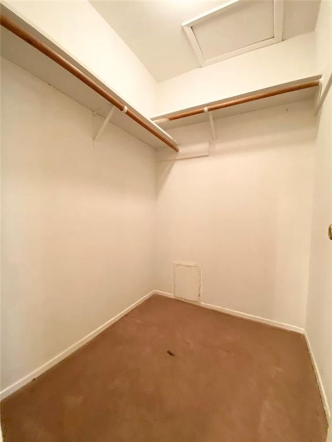 UNIT-903 - 10555 Turtlewood Ct, Townhouse with 2 bedrooms, 2 bathrooms and null parking in Houston TX | Image 21