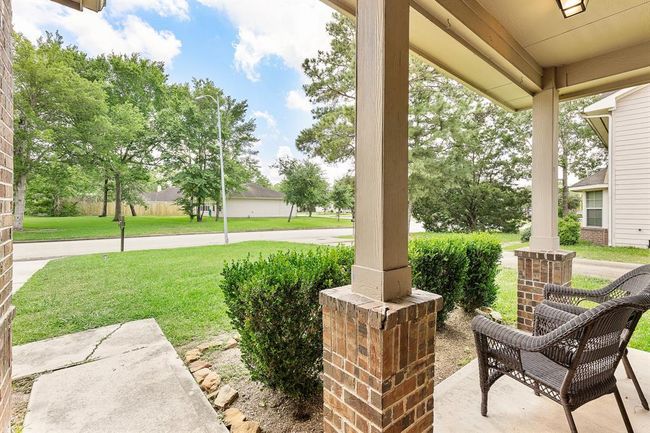 454 Fishhawk Way, House other with 3 bedrooms, 2 bathrooms and 2 parking in Crosby TX | Image 4