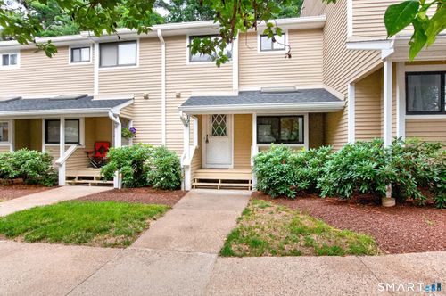 e-19 Wiggins Farm Dr, Simsbury, CT, 06070 | Card Image