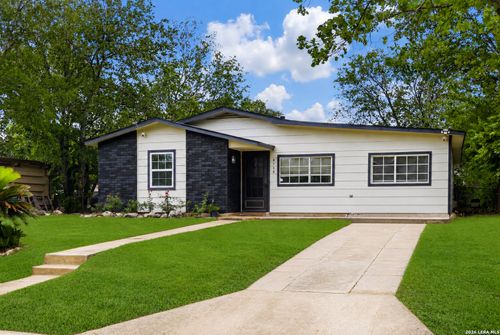 4114 Tropical Dr, San Antonio, TX, 78218-3430 | Card Image