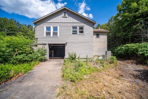 261-267 Mamakating Rd, Bloomingburg, NY, 12721-4729 | Card Image