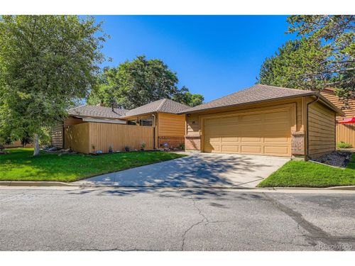 95 S Eagle Cir, Aurora, CO, 80012-1526 | Card Image