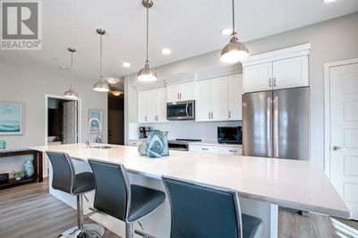 20 Seton Pk Se, Condo with 2 bedrooms, 2 bathrooms and 1 parking in Calgary AB | Image 3