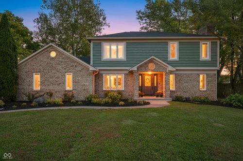 12040 Kemp Cir, Indianapolis, IN, 46229-9727 | Card Image