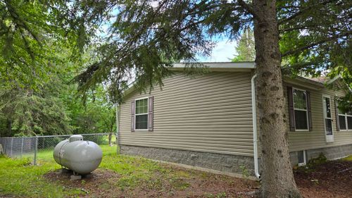 5741 Highway 53, Kabetogama, MN, 56669-9011 | Card Image