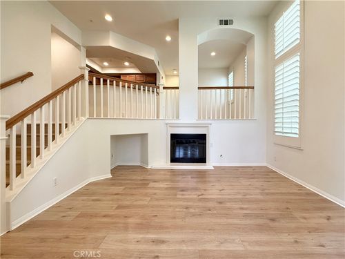 73 Stepping Stone, Irvine, CA, 92603-4206 | Card Image