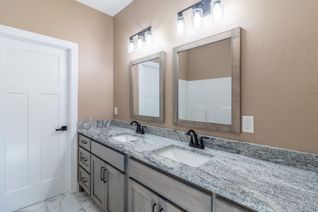 83 Fox Run Dr, House other with 3 bedrooms, 2 bathrooms and 2 parking in Dunlap TN | Image 25