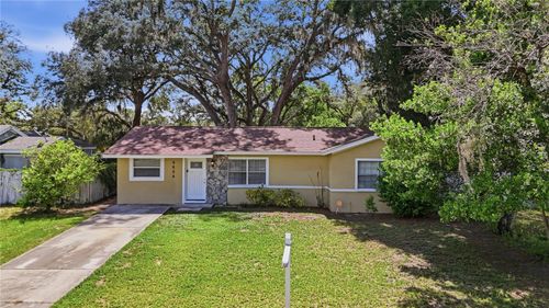 9804 N Elmer St, TAMPA, FL, 33612-8225 | Card Image