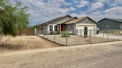 12600 W Madero Drive, House other with 3 bedrooms, 2 bathrooms and null parking in Arizona City AZ | Image 2