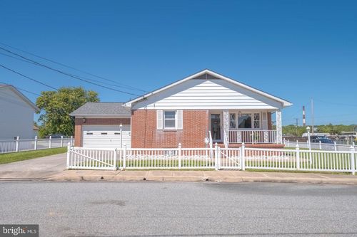 12 Robinson Ave, DUNDALK, MD, 21222-1628 | Card Image