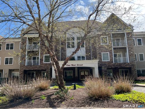 223-1 West St, Simsbury, CT, 06070-5402 | Card Image