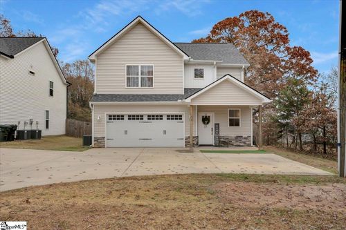 64 Jubilee Church Rd, Taylors, SC, 29687-5829 | Card Image