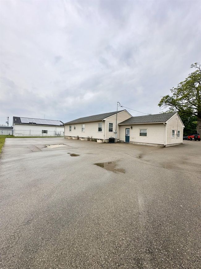 2600 N Park Rd, Home with 0 bedrooms, 1 bathrooms and null parking in Connersville IN | Image 20