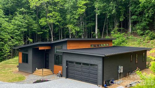 95 Round Top Rd, Bryson City, NC, 28713 | Card Image