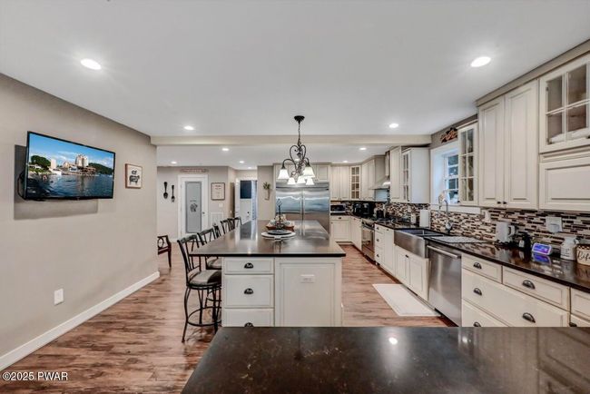 105 Rimrock Ln 25 Large | Image 24