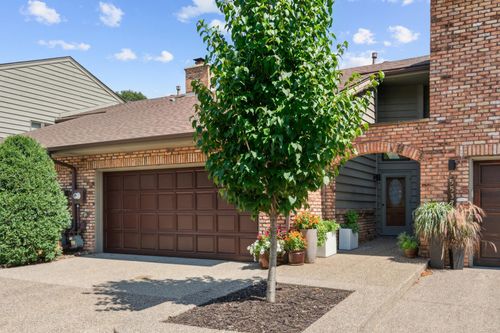 5535 Village Drive, Edina, MN, 55439 | Card Image