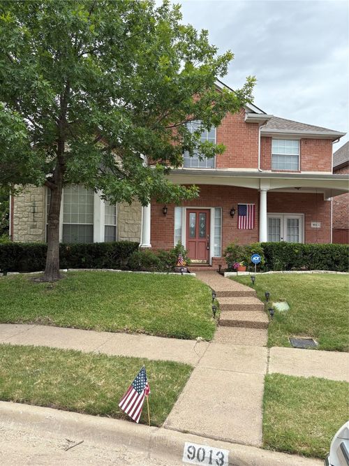 9013 Crown Point Cir, Irving, TX, 75063-4815 | Card Image