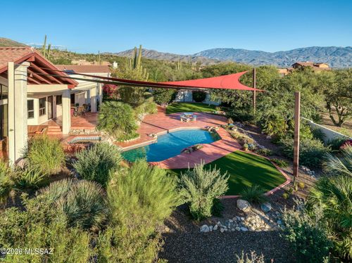 5300 N Avenida De La Colina, Tucson, AZ, 85749-8752 | Card Image