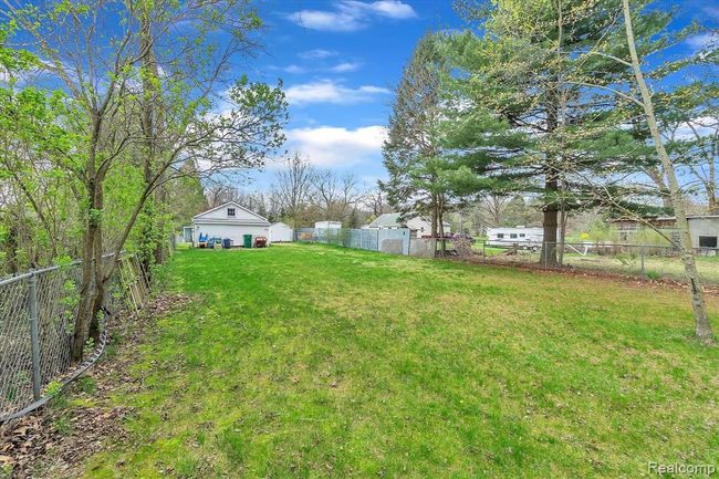 View of backyard from garage | Image 27