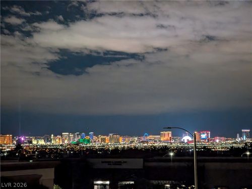 224-2305 W Horizon Ridge Pkwy, Henderson, NV, 89052-5764 | Card Image