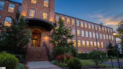 unit-203-400 Mills Ave, Greenville, SC, 29605-4183 | Card Image