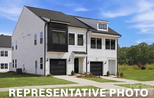 37-3622 Teslow Dr, Charlotte, NC, 28215 | Card Image