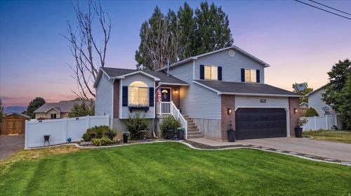 409 100, Hyde Park, UT, 84318-4047 | Card Image