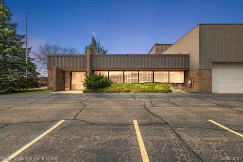 2715 Paldan Drive, Auburn Hills, MI, 48326 | Card Image