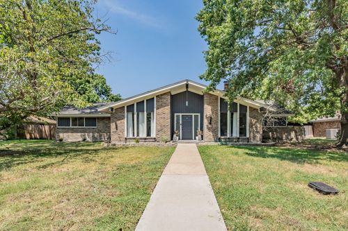 111 Ashe Bend Dr, Rockwall, TX, 75087-8704 | Card Image