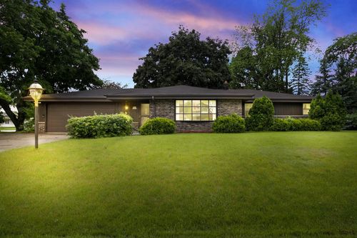 W132S6715 Fennimore Lane, Muskego, WI, 53150 | Card Image