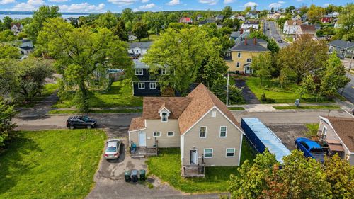 93 Payne St, Sydney, NS, B1N2V6 | Card Image
