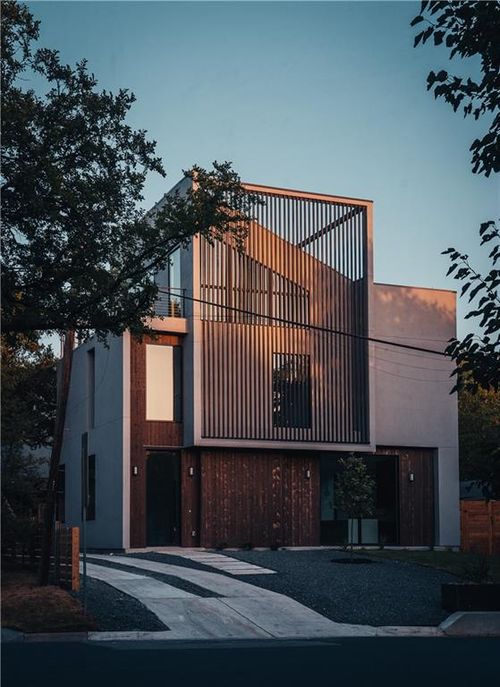 1-2411 Winsted Ln, Austin, TX, 78703-3053 | Card Image