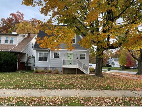 2145 N Taylor Rd, Cleveland Heights, OH, 44112-3001 | Card Image