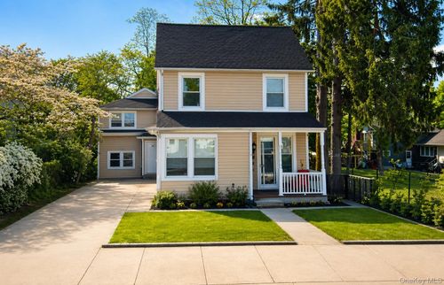 1-46 Dawson Ave, Kings Park, NY, 11754-1514 | Card Image