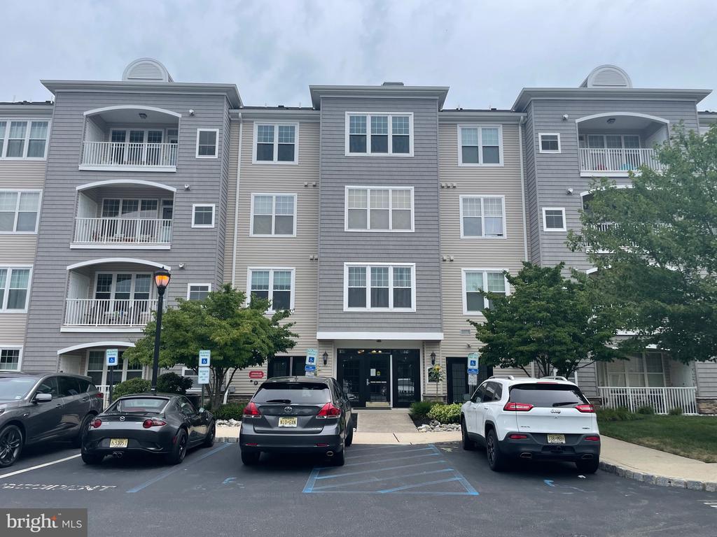Masterson Ct, Trenton, NJ 08618