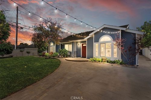 1890 Orange Ave, Costa Mesa, CA, 92627-2842 | Card Image