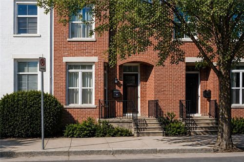 33 N Plymouth Ave, Rochester, NY, 14614-1220 | Card Image